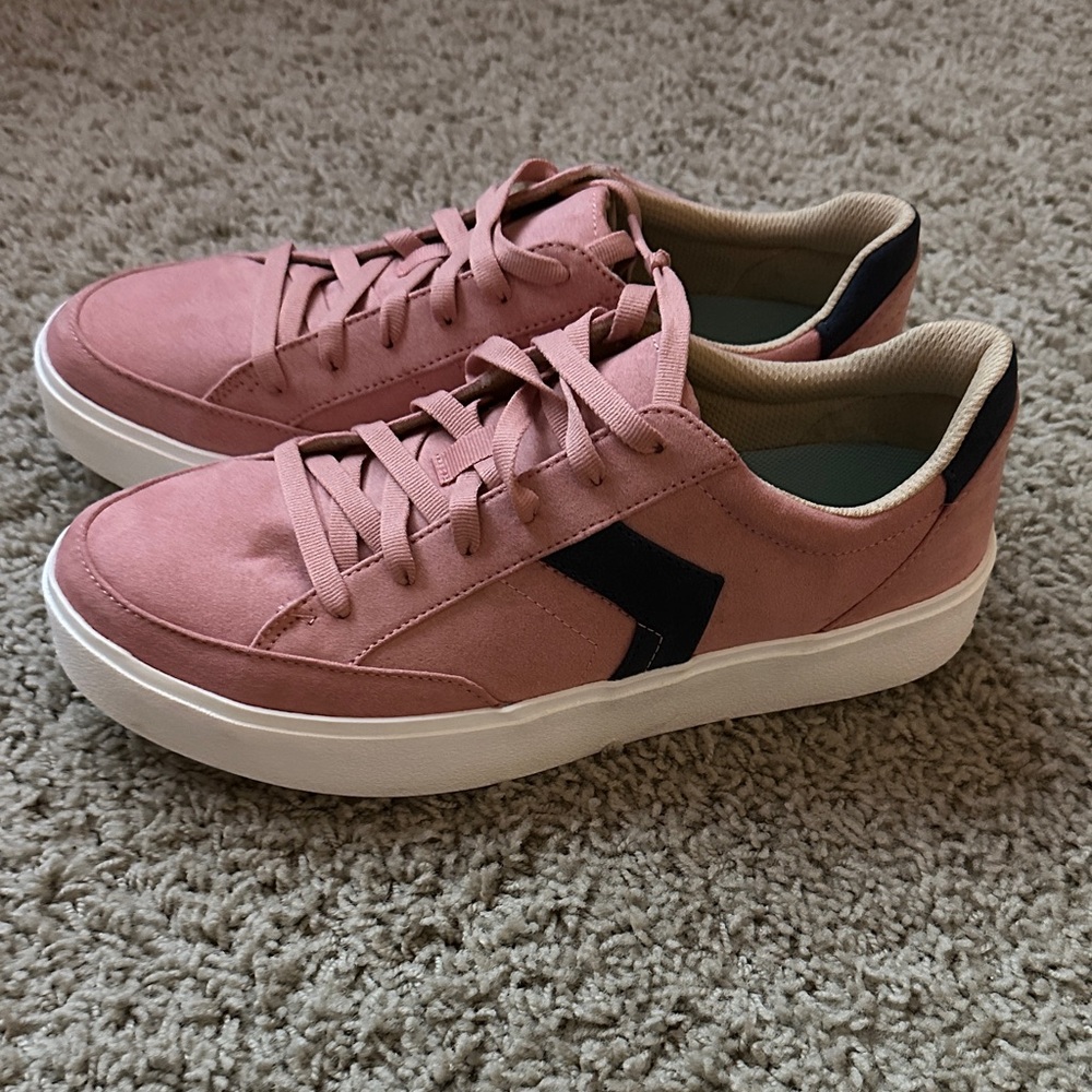 Dr. Scholl's Pink Sneakers with Black Detail